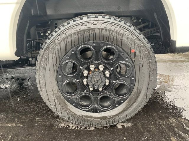 New 2026 Ford F350 Lariat w/ Black Appearance Package image 31