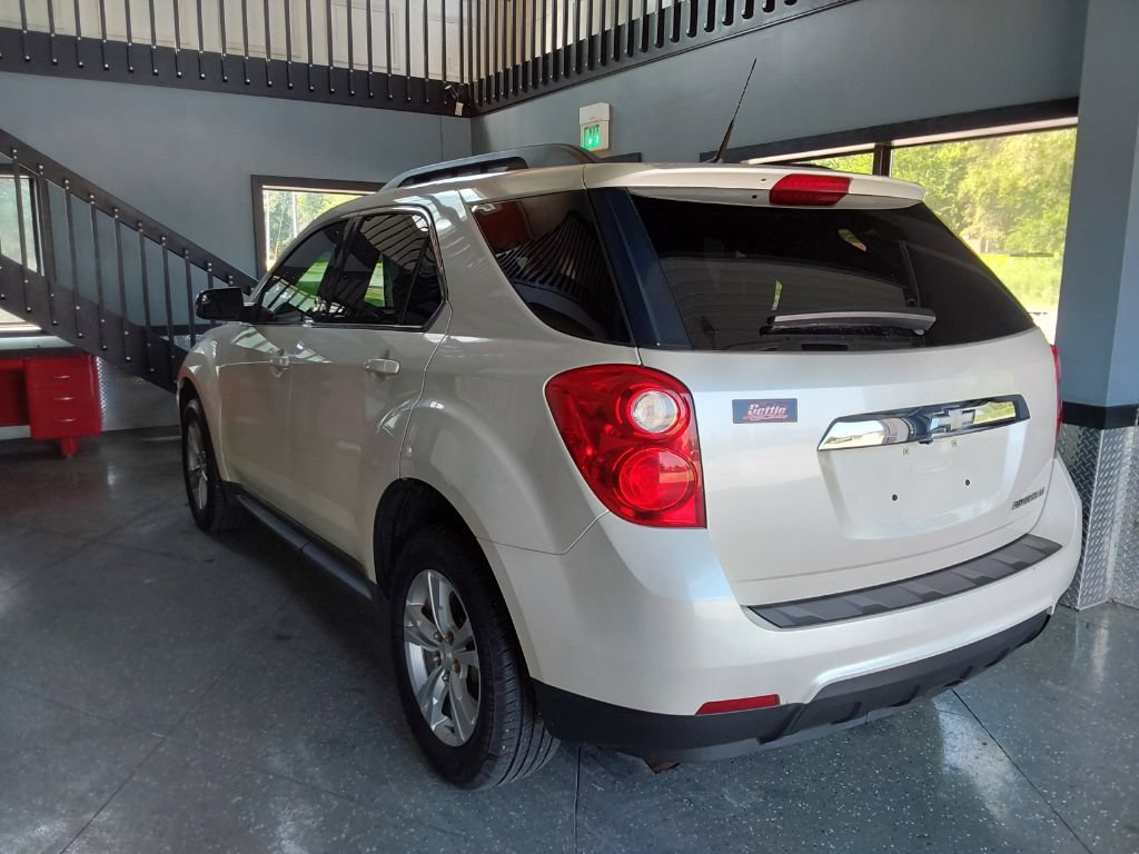 Used 2012 Chevrolet Equinox LT FWD image 12