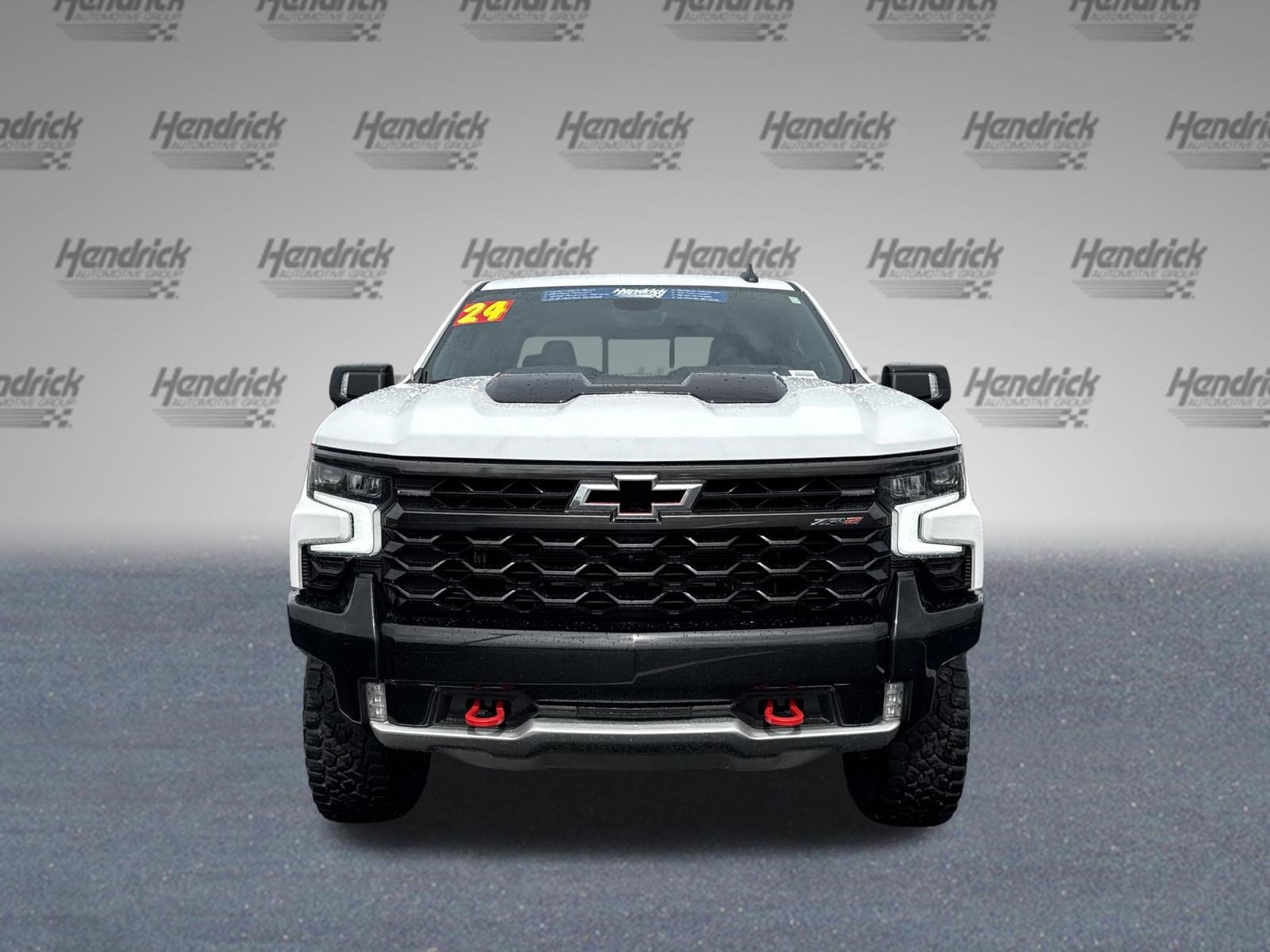 Used 2024 Chevrolet Silverado 1500 ZR2 w/ Technology Package image 3