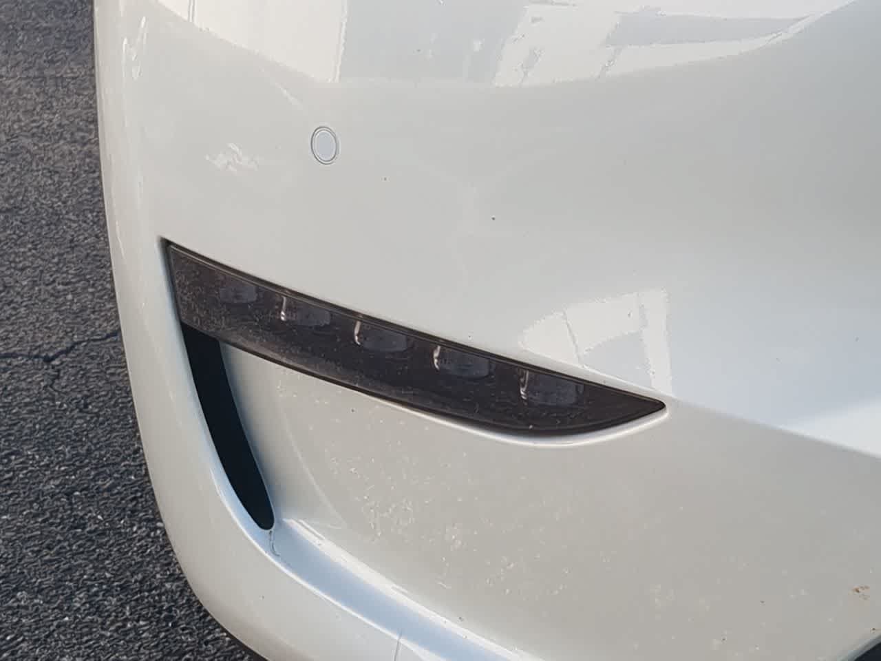 Used 2022 Tesla Model Y Performance AWD/4WD image 11