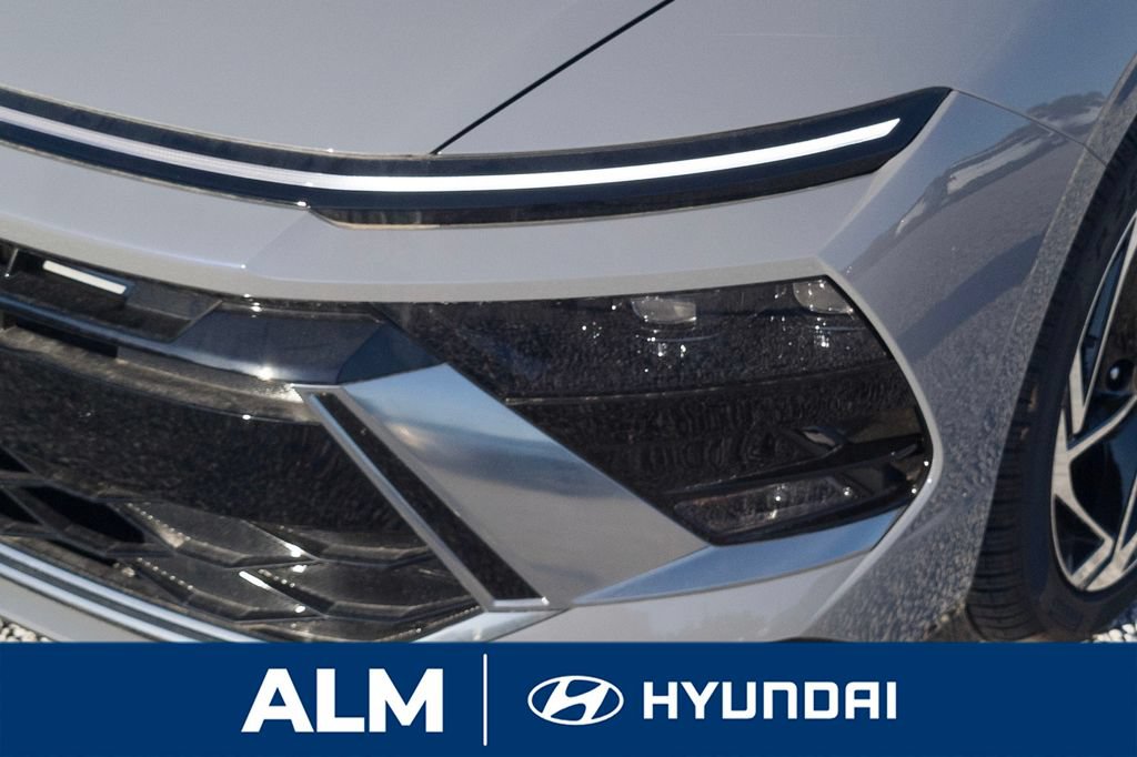 New 2026 Hyundai Sonata SEL FWD image 10
