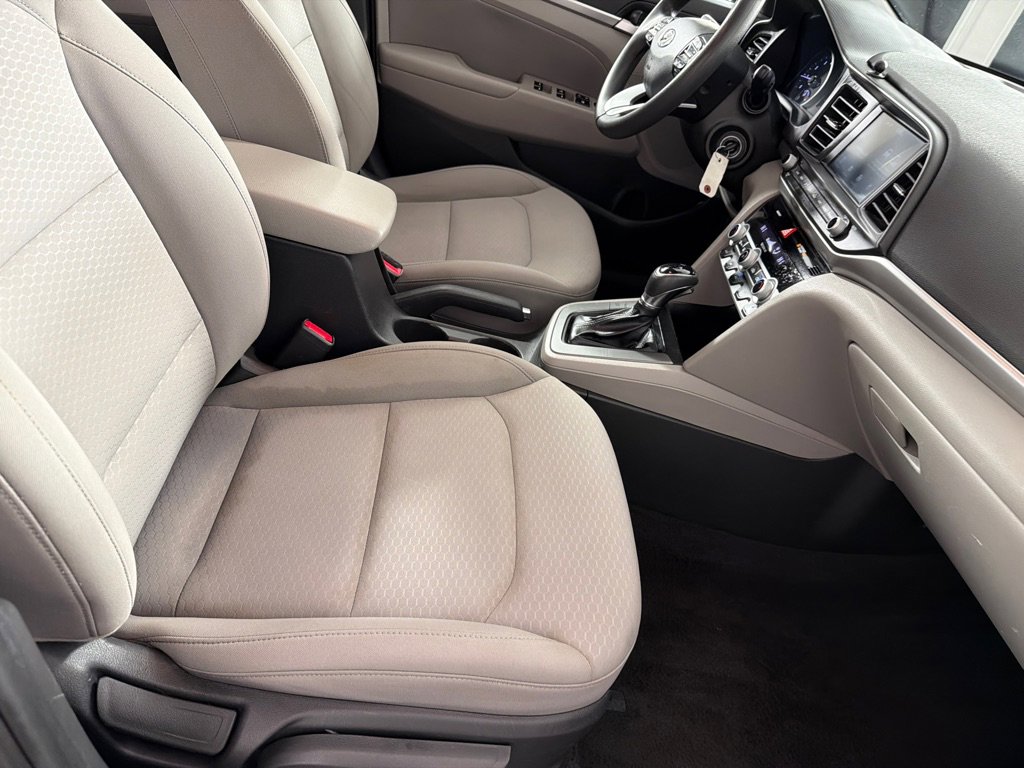 Used 2020 Hyundai Elantra SEL image 20