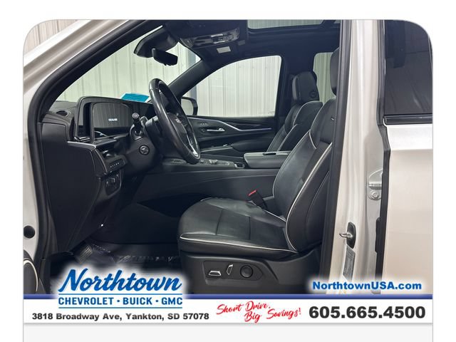 Used 2022 Cadillac Escalade Sport AWD/4WD image 9