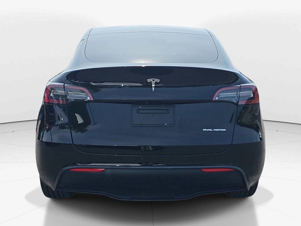 Used 2023 Tesla Model Y Long Range AWD/4WD image 7