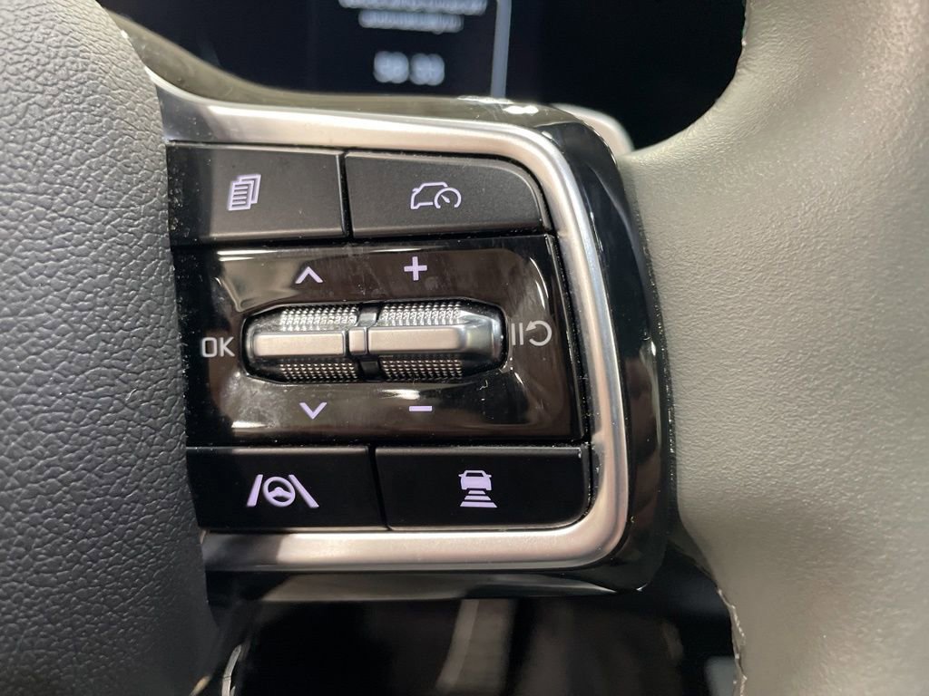 Certified 2024 Kia Sorento SX Prestige w/ Sage Leather Package image 25