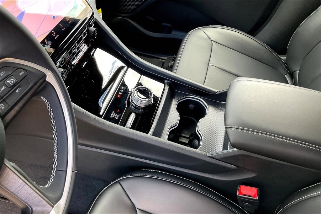 New 2025 Jeep Grand Cherokee Limited w/ Trailer Tow Package image 8