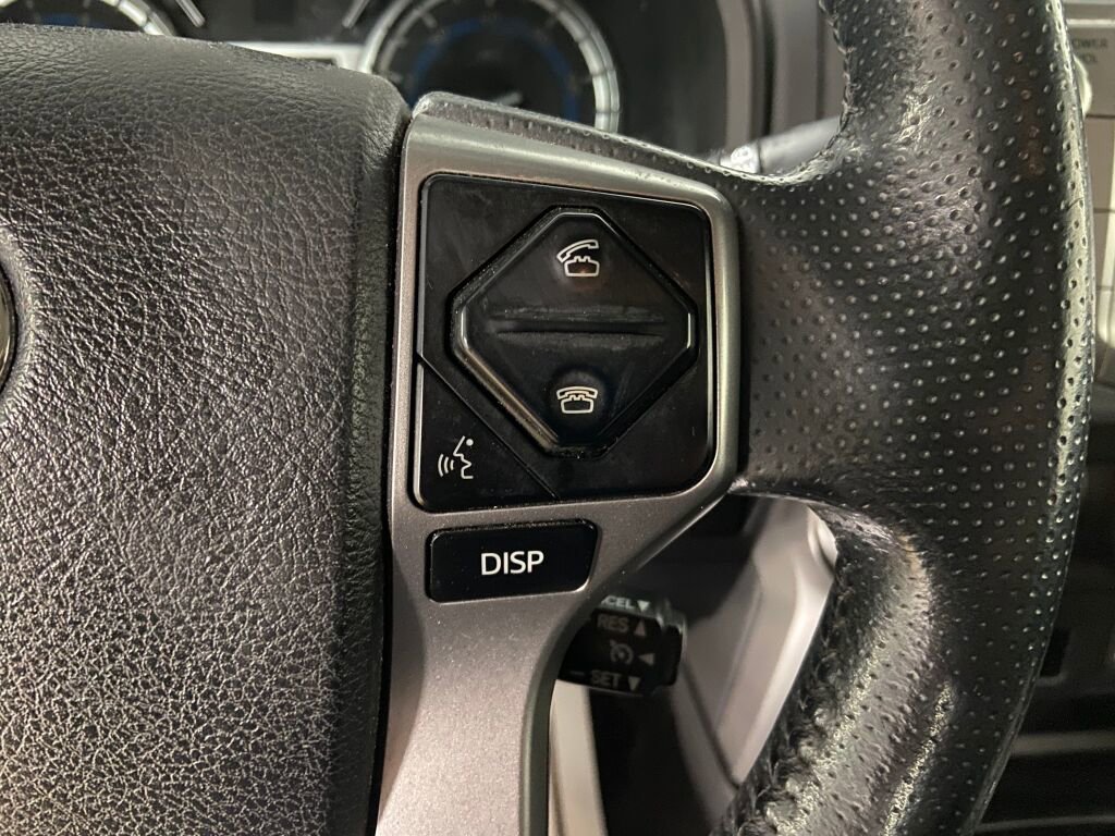 Used 2017 Toyota 4Runner SR5 image 18