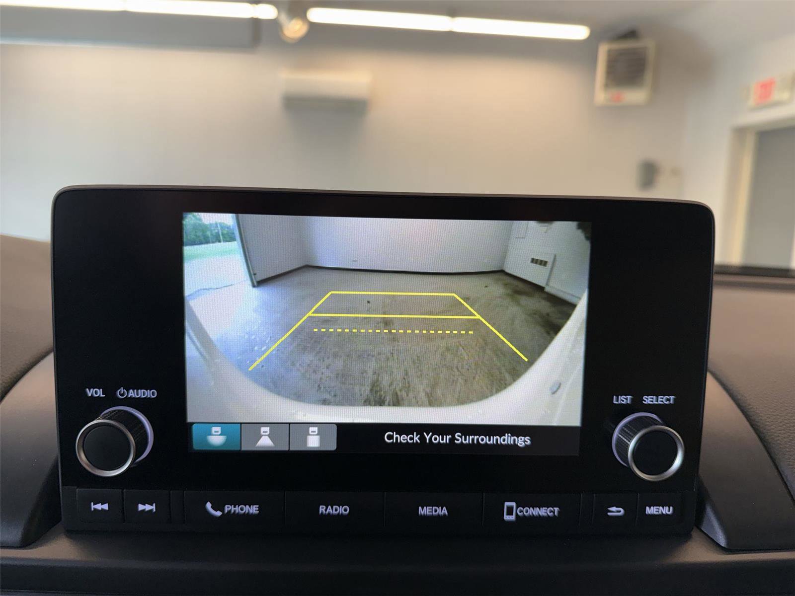 Certified 2023 Honda Pilot LX image 22