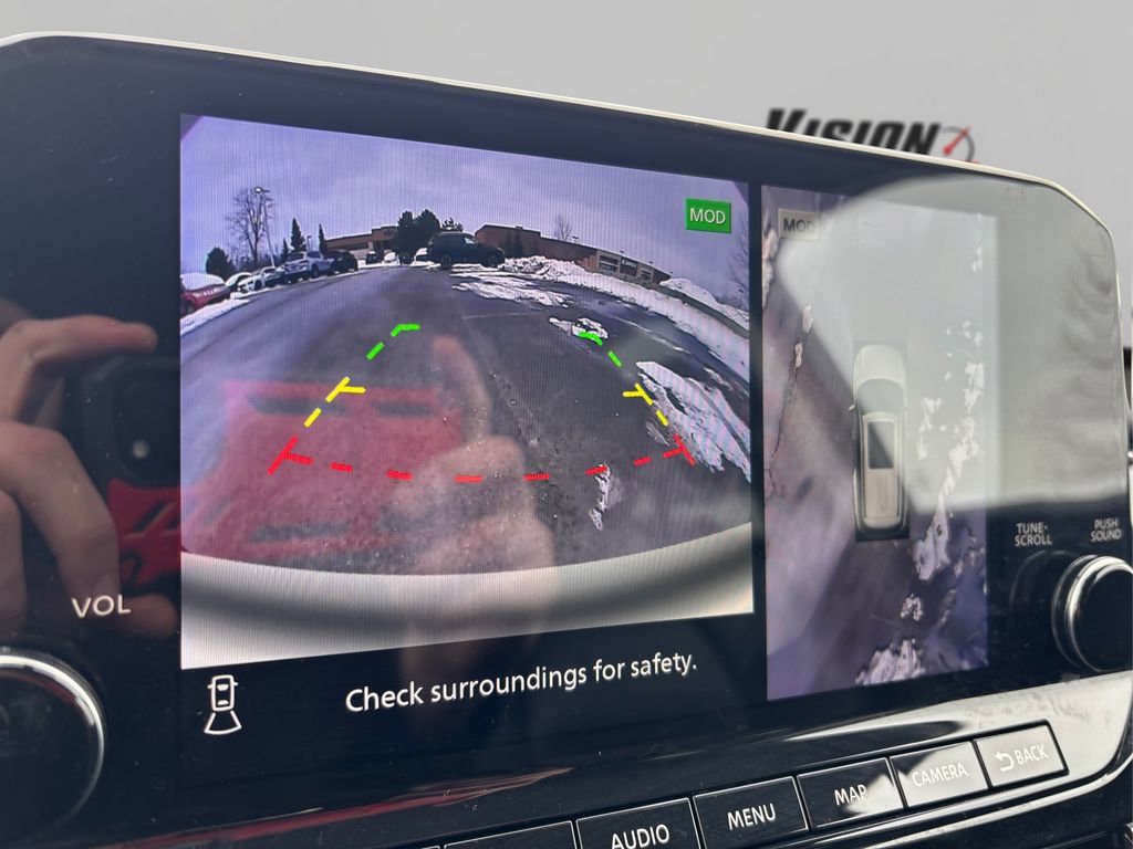 Used 2024 Nissan Pathfinder SL image 29