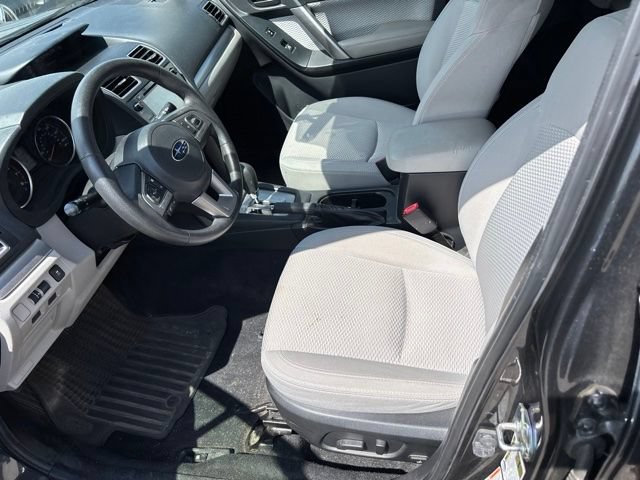 Used 2018 Subaru Forester 2.5i Premium w/ All-Weather Package AWD/4WD image 5