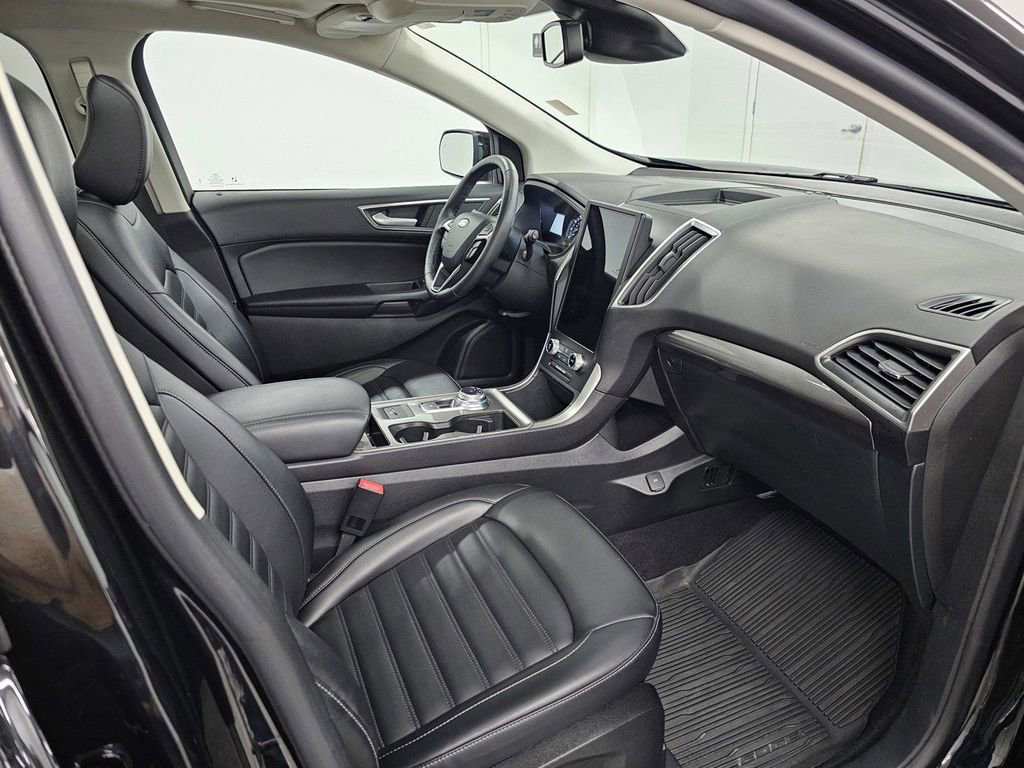 Used 2024 Ford Edge SEL w/ Convenience Package AWD/4WD image 21