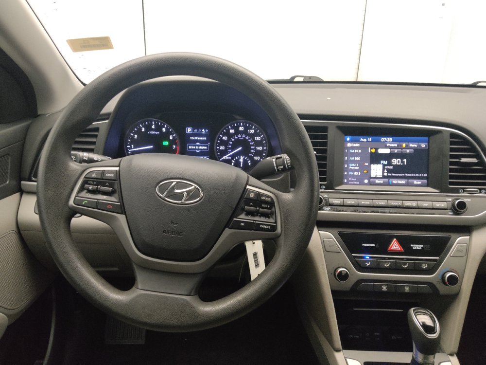 Used 2018 Hyundai Elantra SEL w/ Cargo Package FWD image 22
