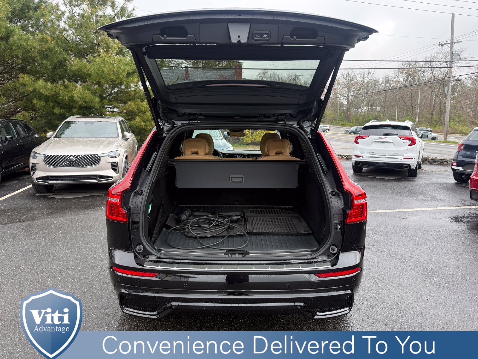 Certified 2024 Volvo XC60 T8 Ultimate AWD/4WD image 23