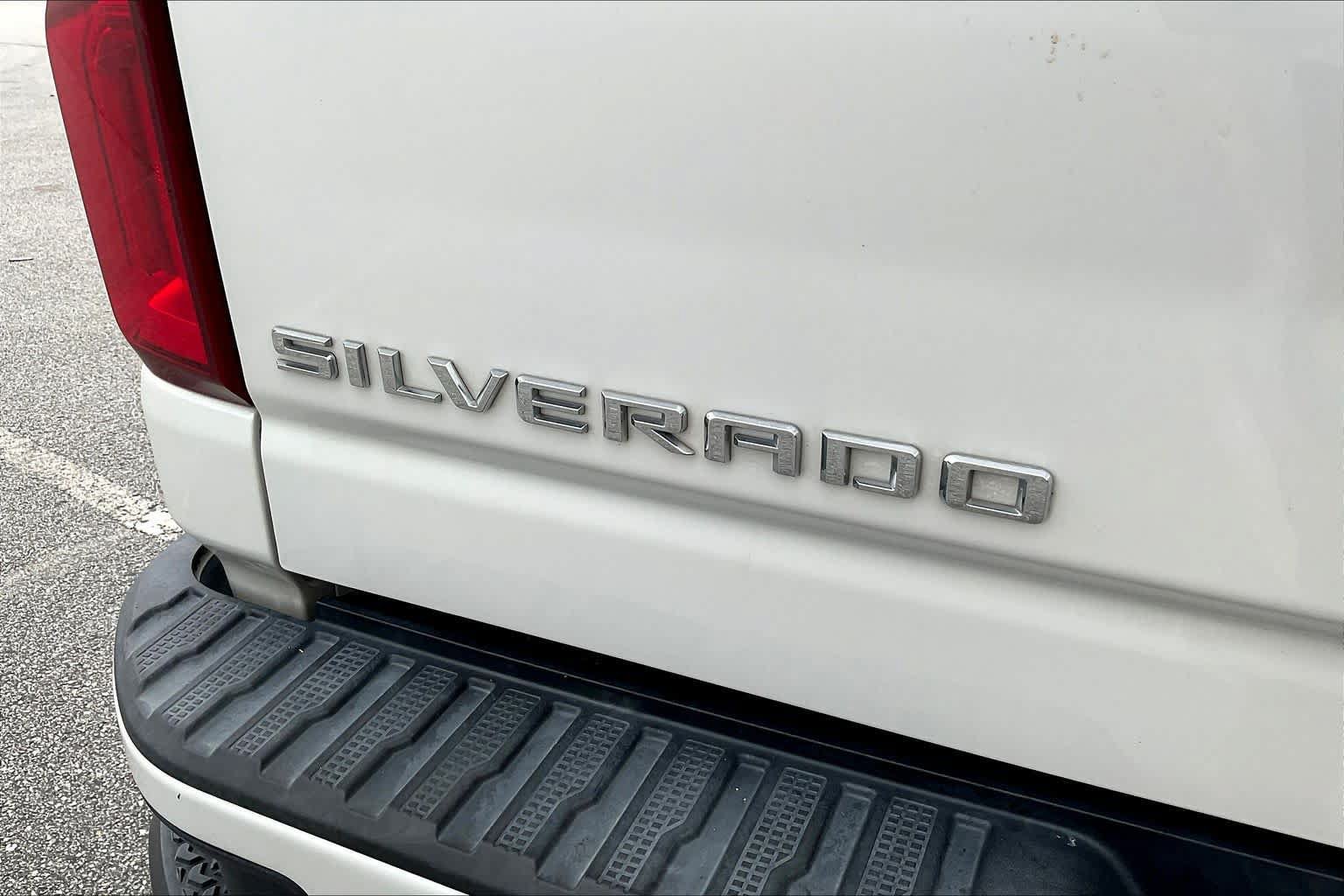Used 2023 Chevrolet Silverado 2500 High Country w/ Z71 Off-Road Package AWD/4WD image 19