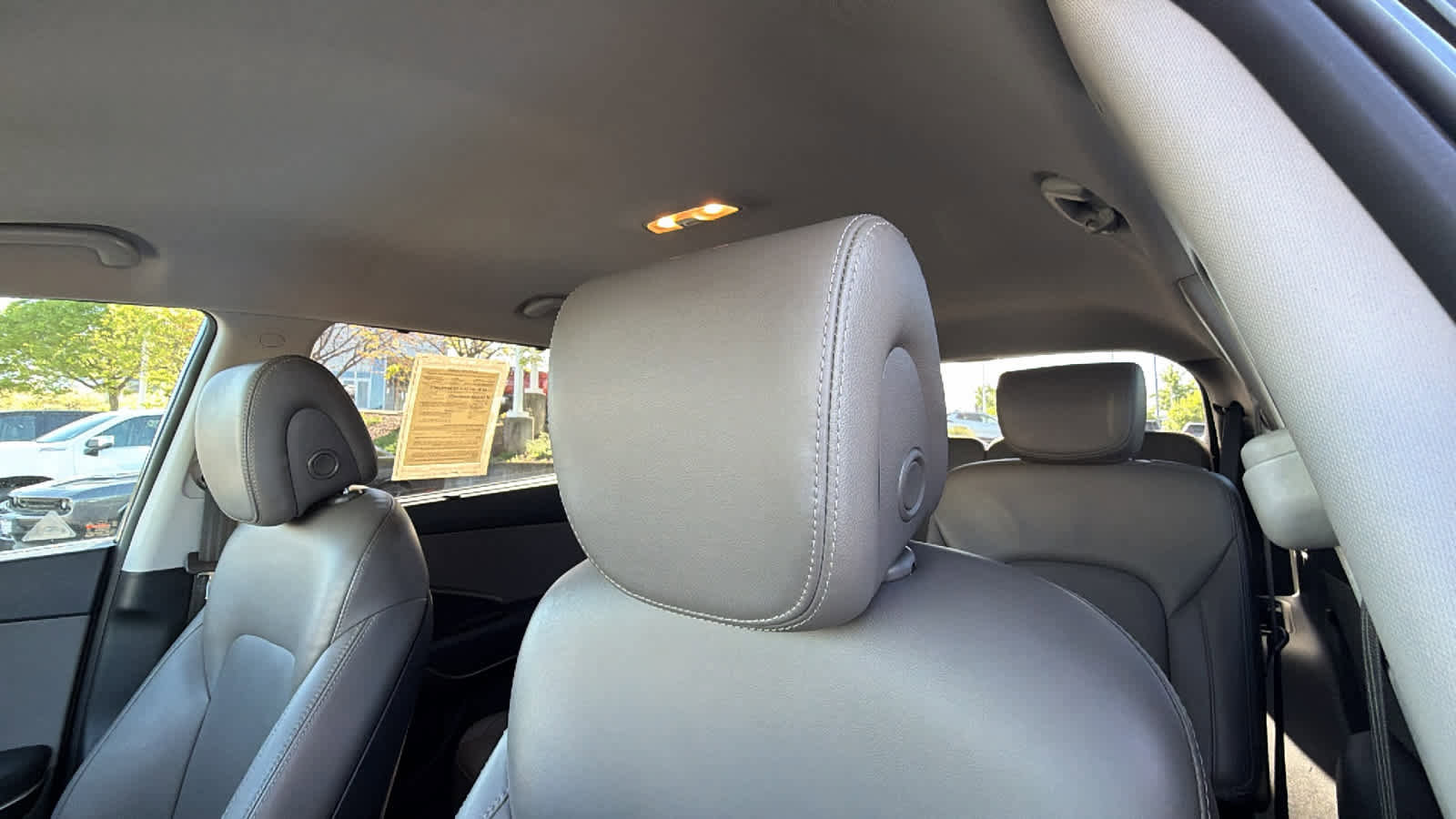 Used 2017 Hyundai Santa Fe Limited image 11