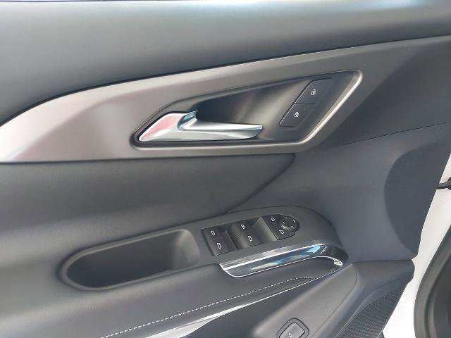 New 2026 Chevrolet Traverse LT image 26