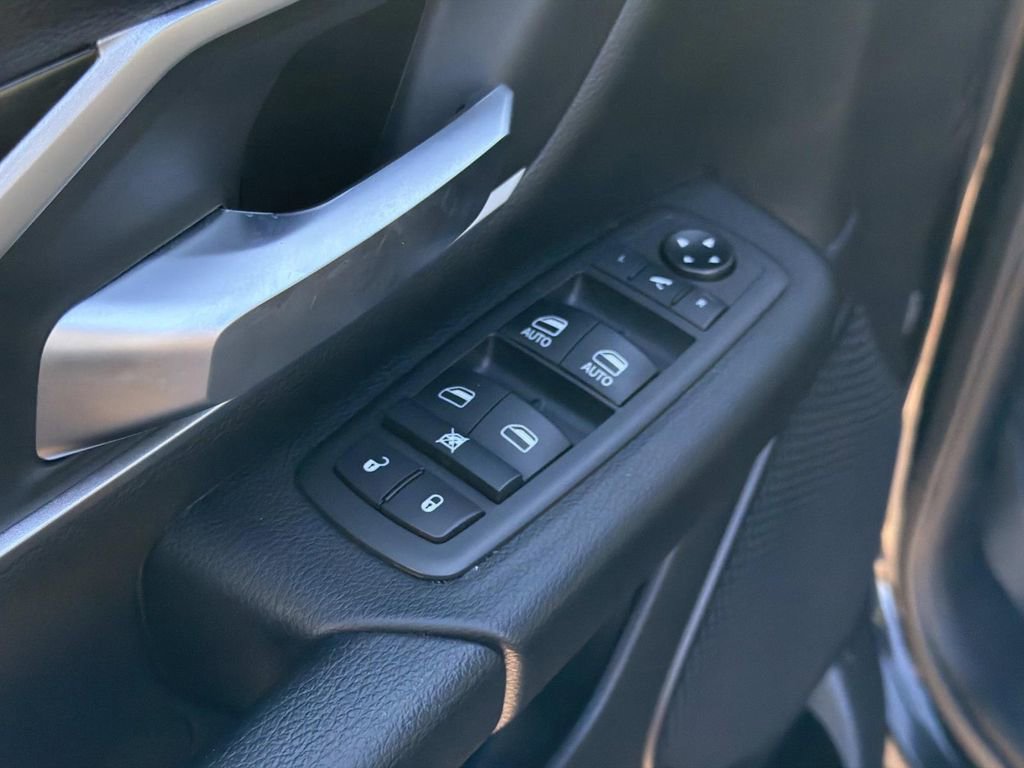 Used 2020 RAM 1500 Big Horn image 26