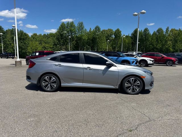 Used 2017 Honda Civic EX-T image 3