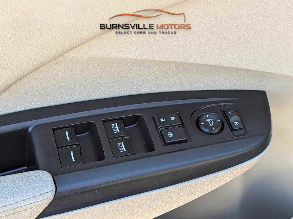 Used 2016 Acura RDX w/ Technology Package image 17