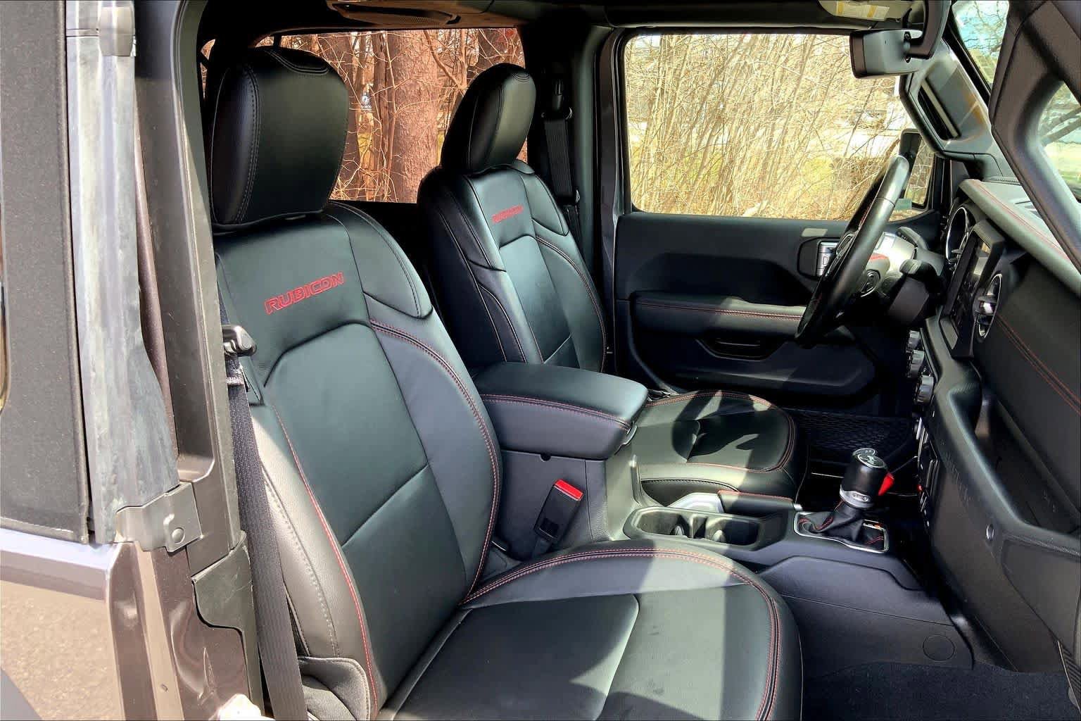 Used 2023 Jeep Wrangler Rubicon AWD/4WD image 9
