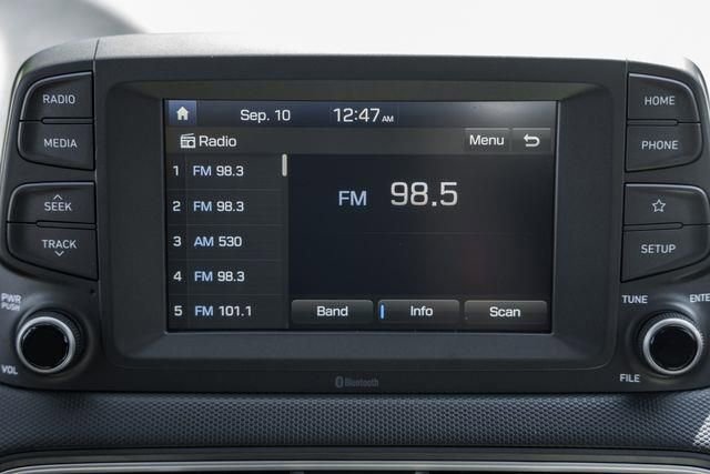 Used 2021 Hyundai Kona SE w/ Cargo Package image 20