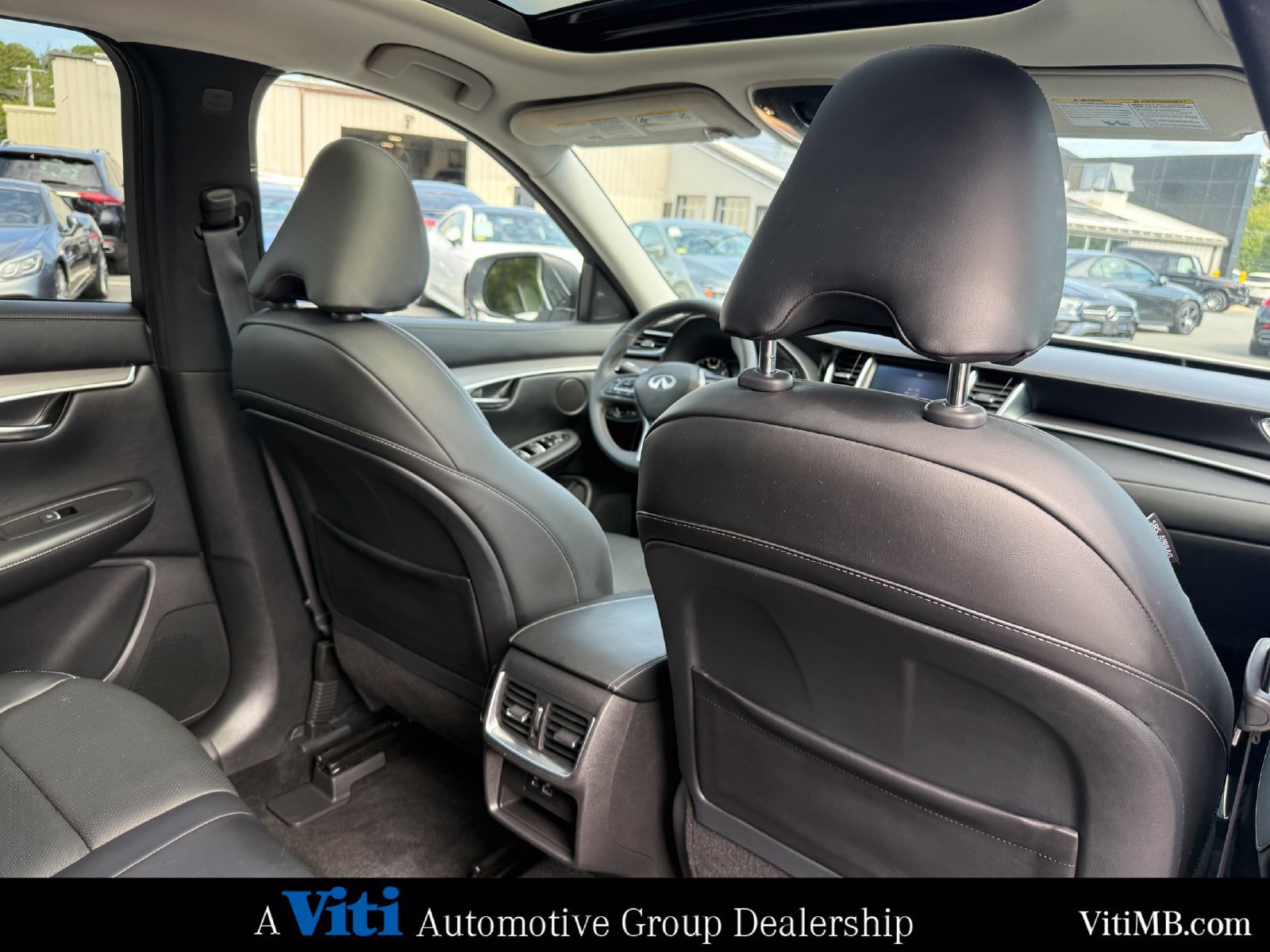 Used 2022 INFINITI QX50 Luxe AWD/4WD image 27