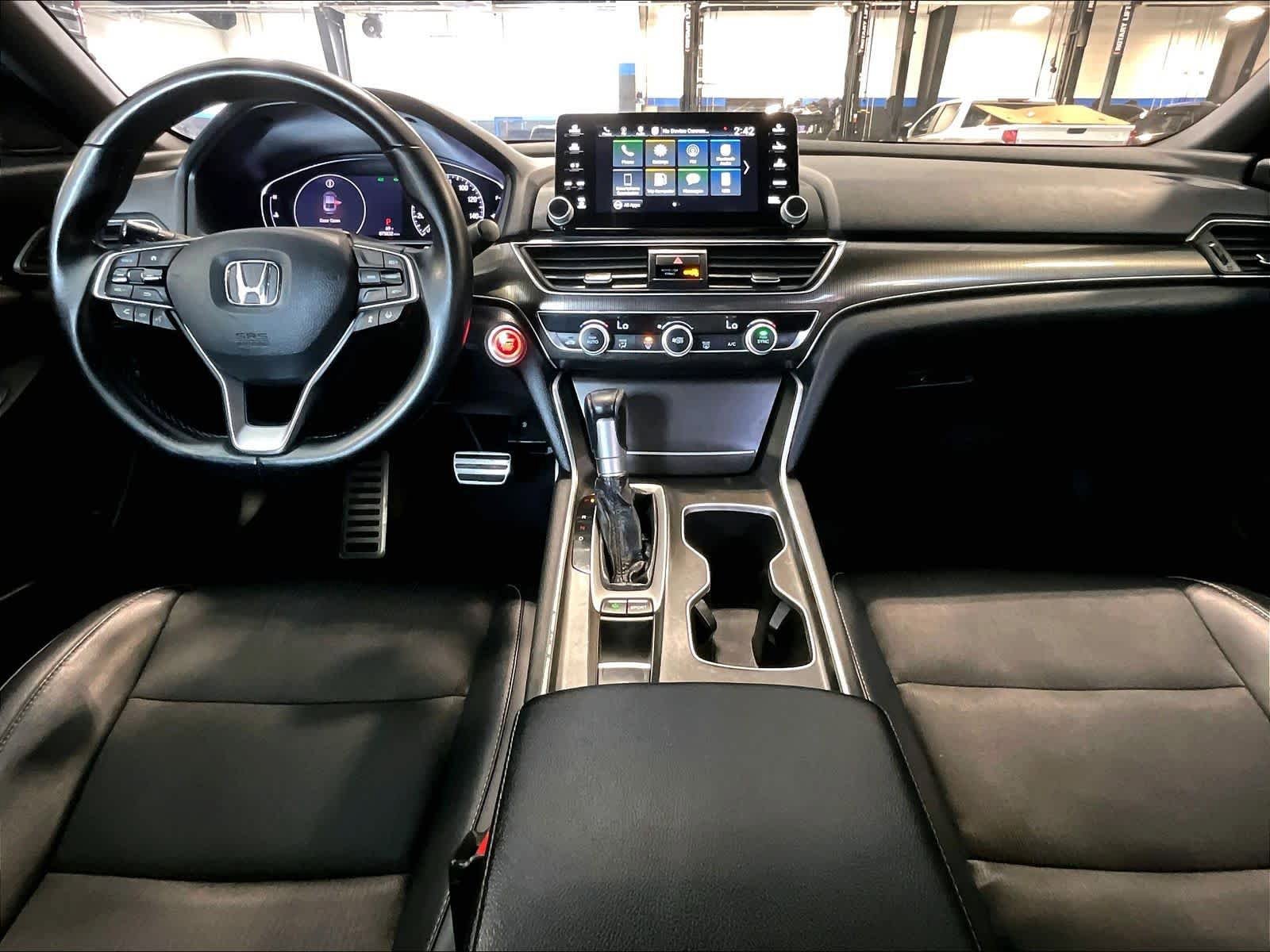 Used 2018 Honda Accord Sport image 21
