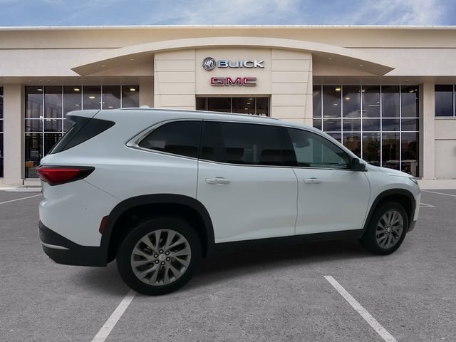 Used 2025 Buick Enclave Preferred FWD image 15