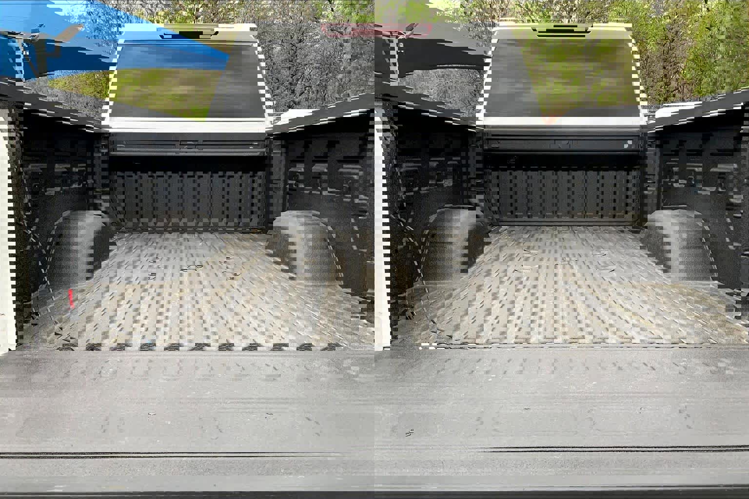 Used 2024 Chevrolet Silverado 2500 Custom w/ Custom Convenience Package image 36