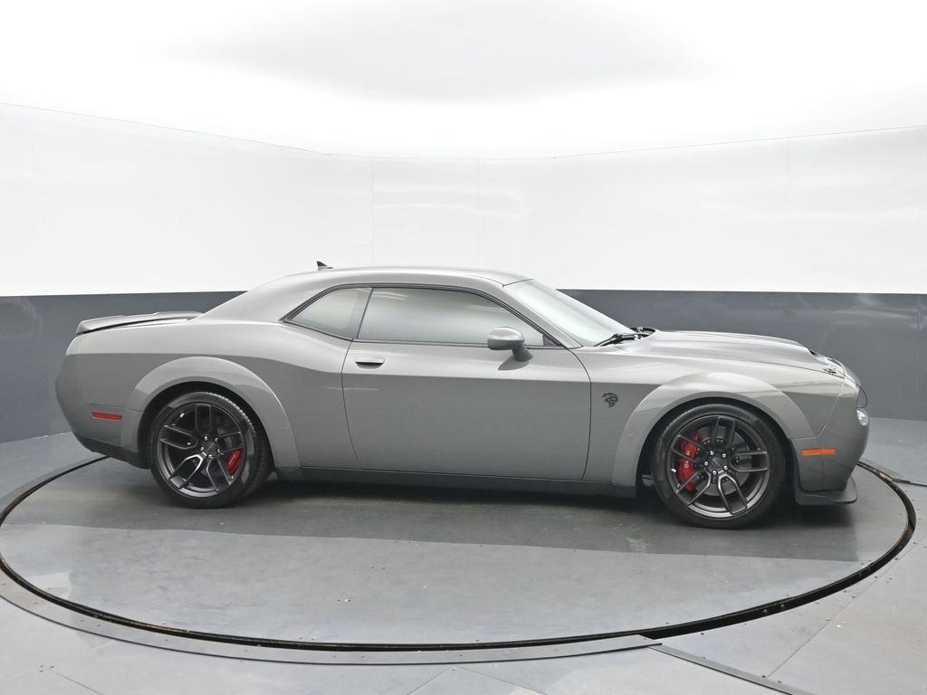 Used 2019 Dodge Challenger SRT Hellcat w/ Widebody Package RWD image 2