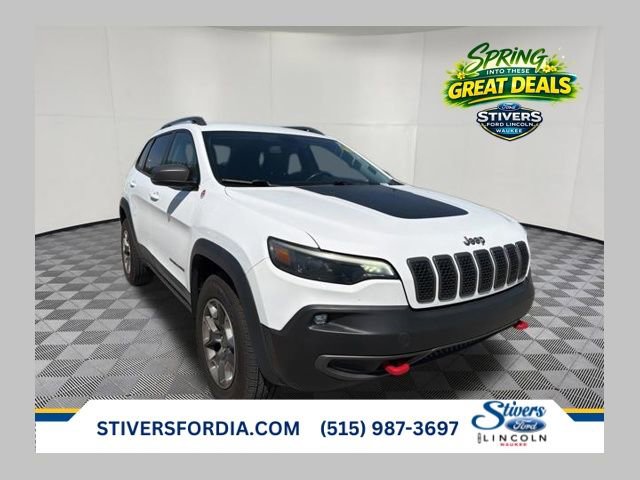Used 2019 Jeep Cherokee Trailhawk w/ Cold Weather Group image 1