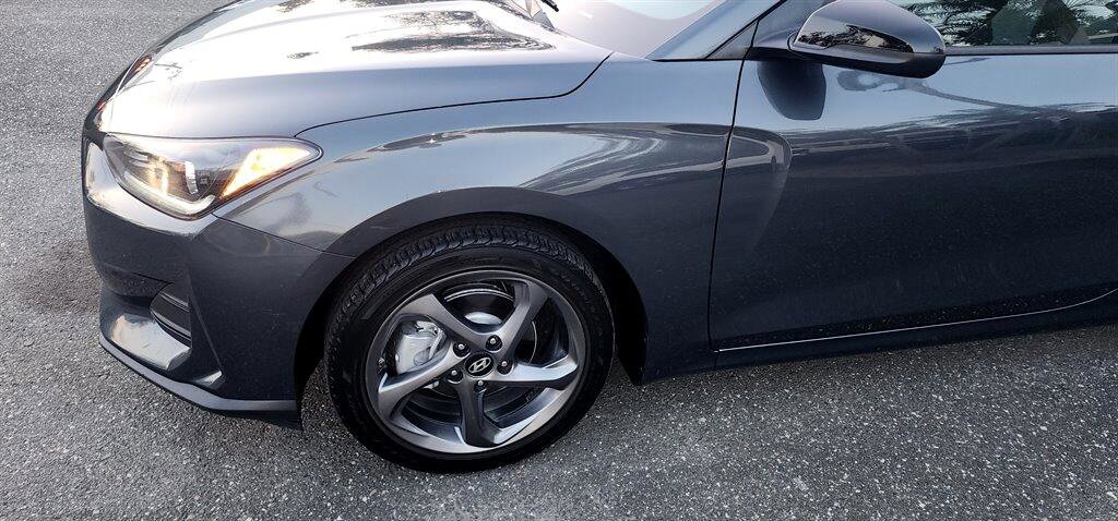 Used 2019 Hyundai Veloster 2.0 image 8