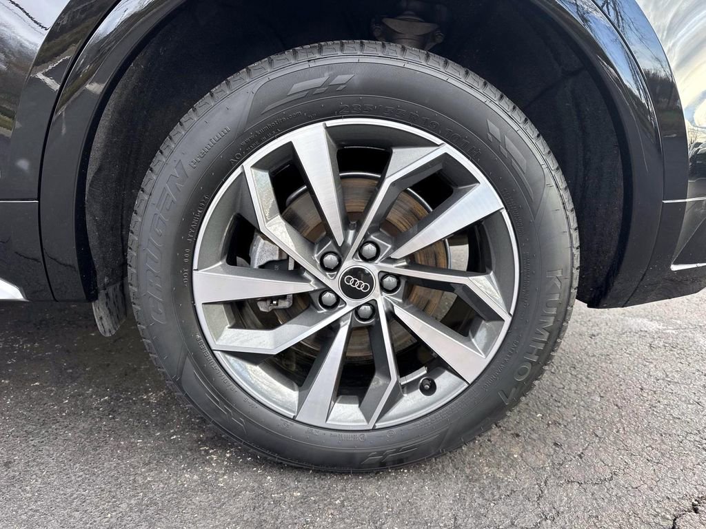 Used 2024 Audi Q5 2.0T Premium Plus image 10