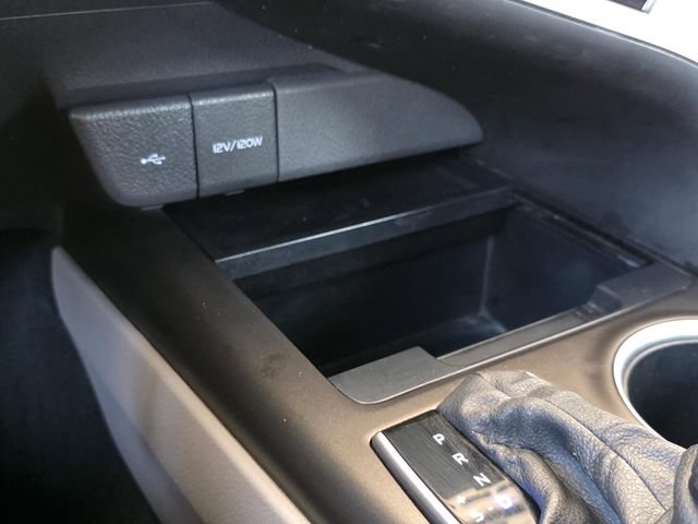Used 2022 Toyota Camry LE FWD image 17