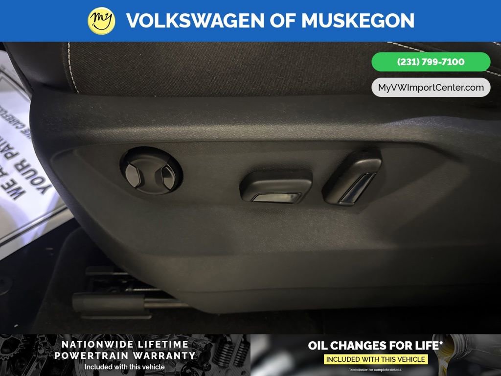 New 2026 Volkswagen Atlas SE image 13