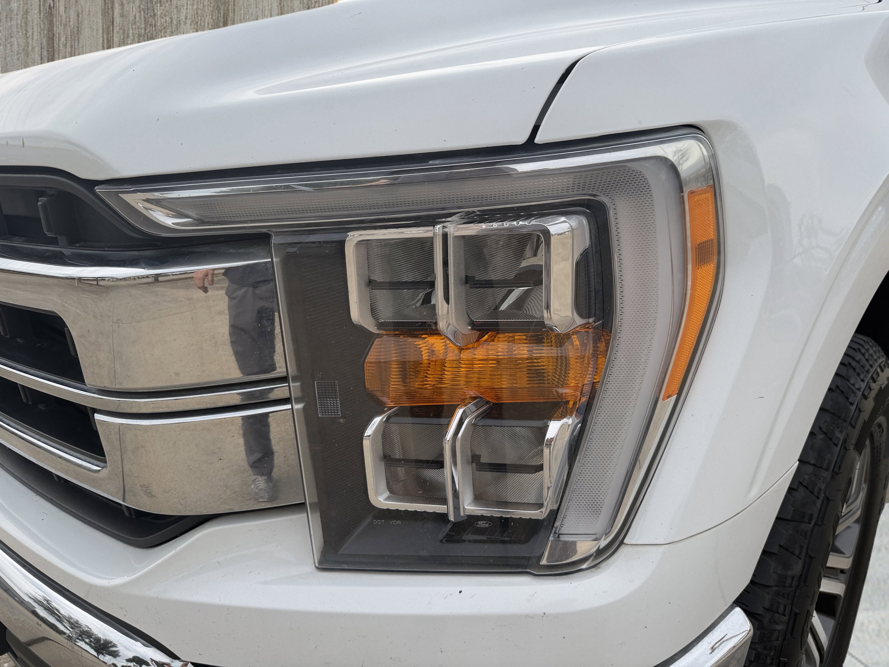 Used 2021 Ford F150 Lariat w/ Equipment Group 501A Mid image 18