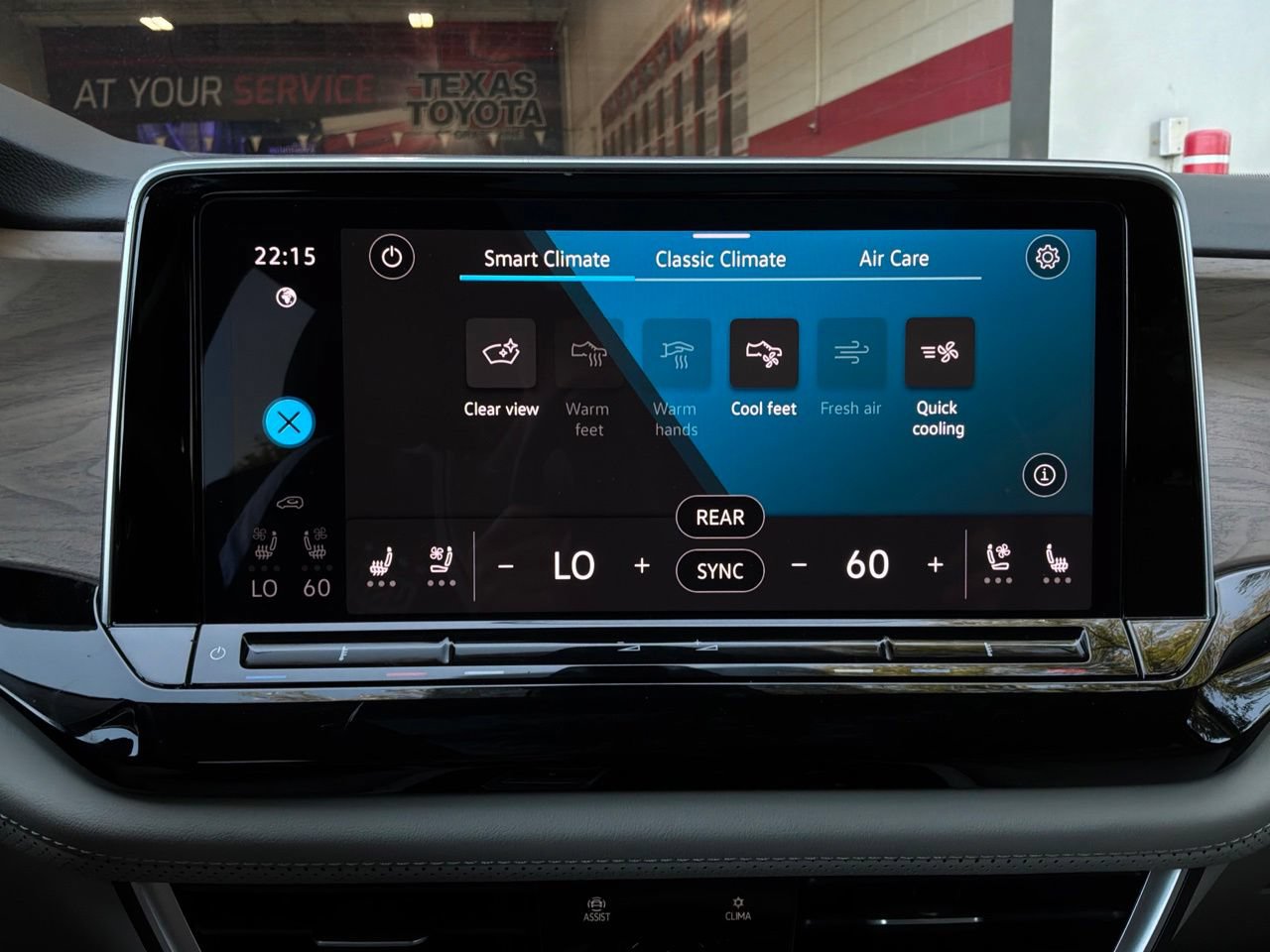 Used 2026 Volkswagen Atlas SE FWD image 37