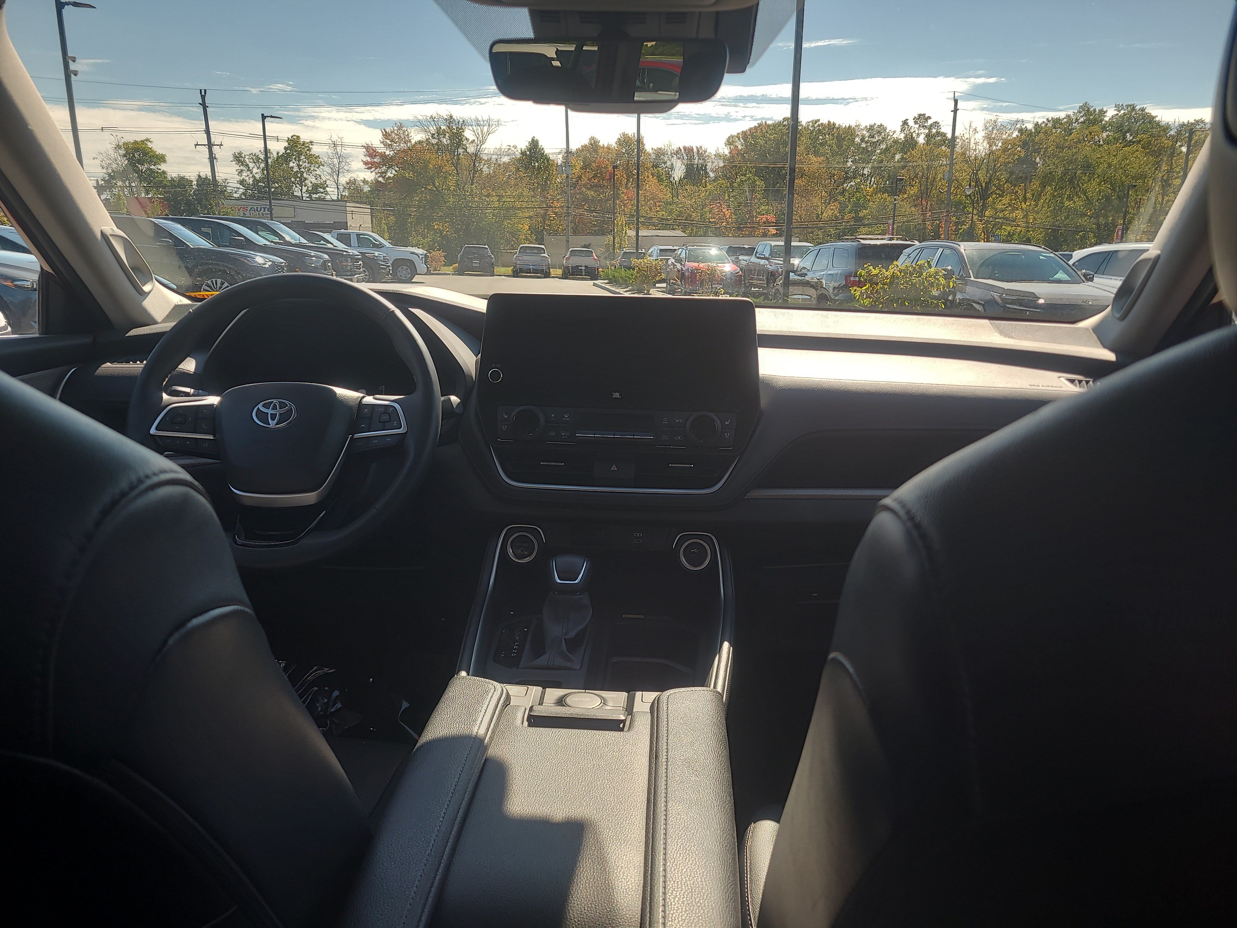 Certified 2024 Toyota Grand Highlander AWD Hybrid image 18