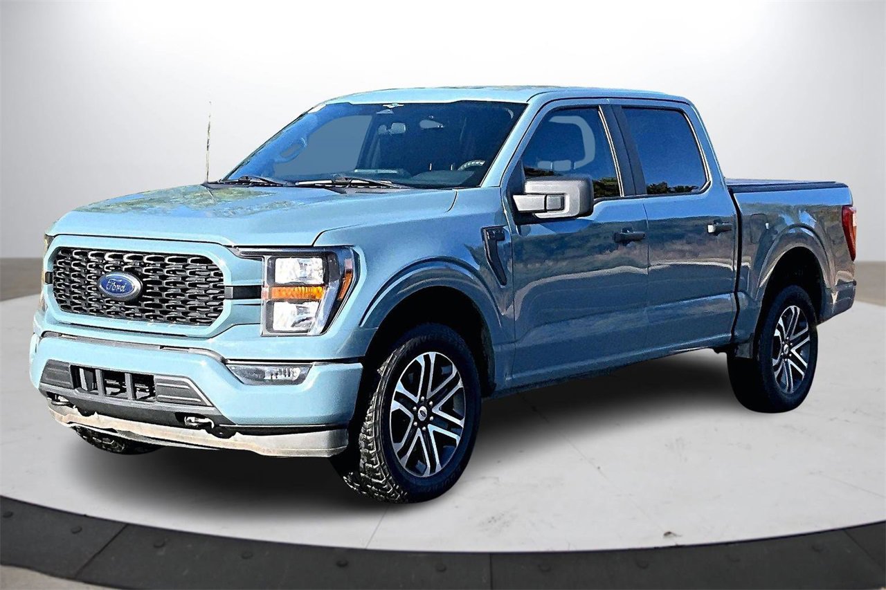 Used 2023 Ford F150 XL w/ STX Appearance Package image 4