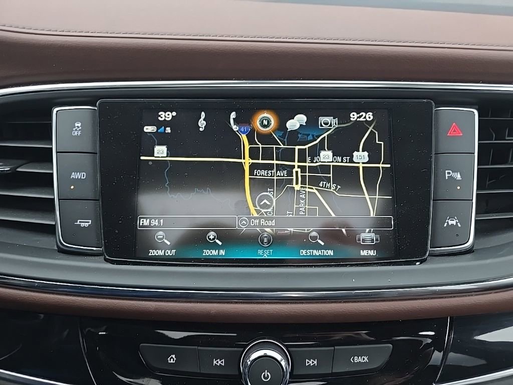 Used 2018 Buick Enclave Avenir w/ Avenir Technology Package AWD/4WD image 18