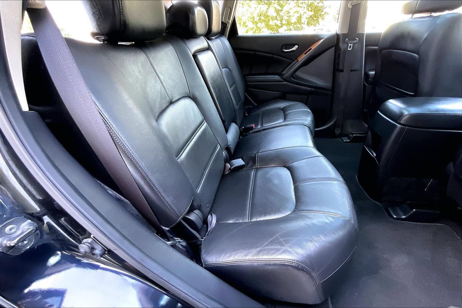 Used 2014 Nissan Murano LE w/ Platinum Edition Package AWD/4WD image 21