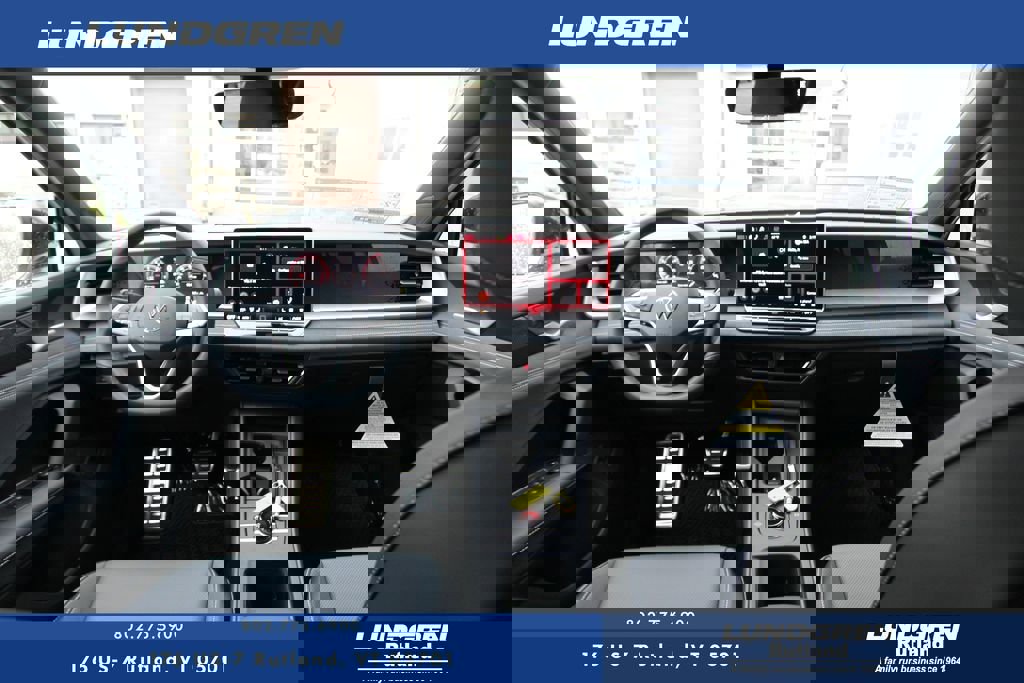 New 2026 Volkswagen Tiguan SE R-Line image 3