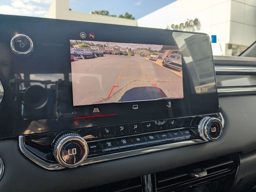 New 2026 GMC Canyon Elevation w/ Convenience Package image 15