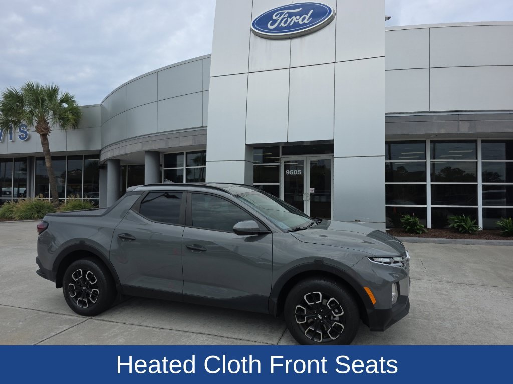 Used 2023 Hyundai Santa Cruz SEL w/ Activity Package AWD/4WD image 2