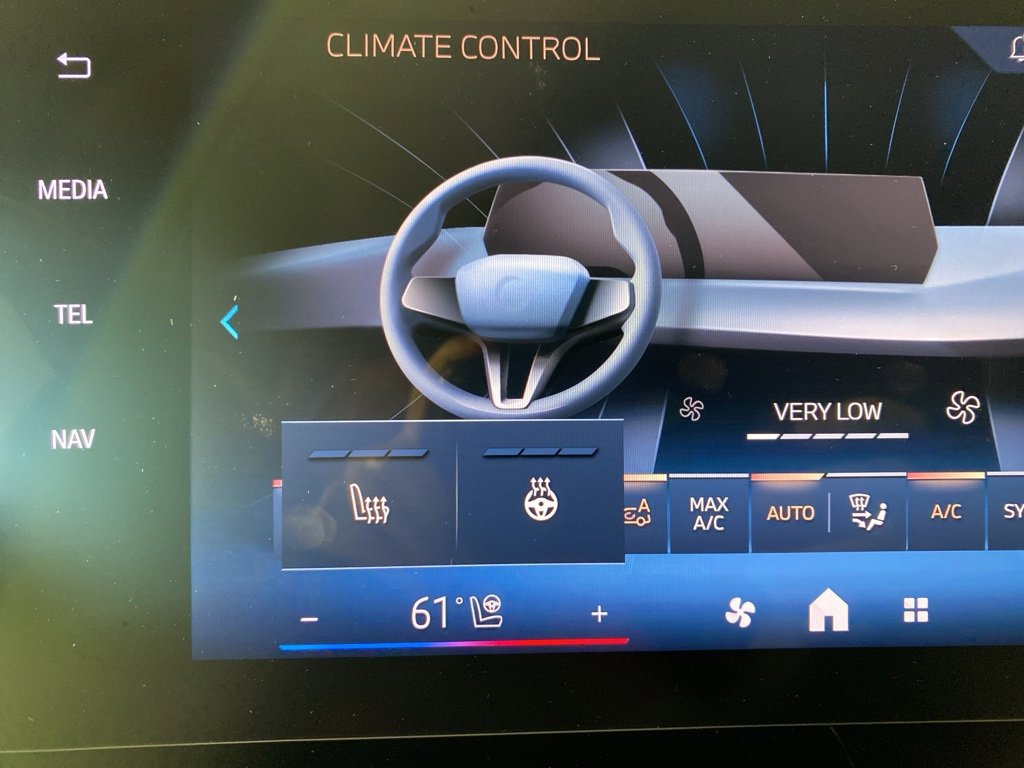 New 2026 BMW X1 xDrive28i w/ Technology Package image 13