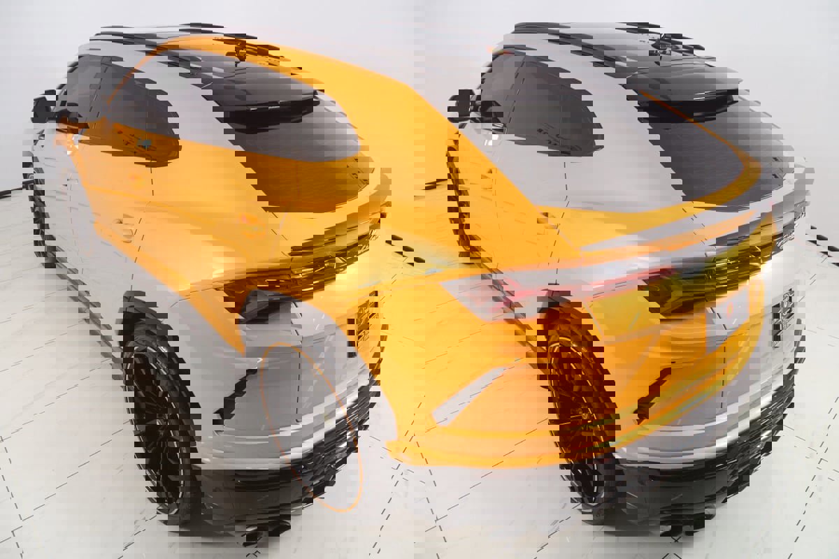 Used 2021 Lamborghini Urus image 37