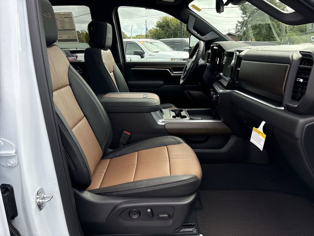 New 2026 Chevrolet Silverado 3500 High Country w/ High Country Premium Package image 30