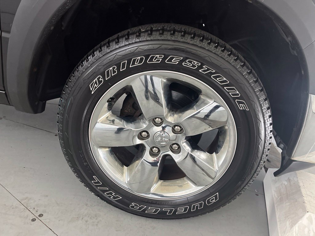 Used 2019 RAM 1500 ST w/ SXT Plus Group AWD/4WD image 17