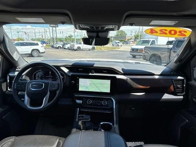 Used 2024 GMC Sierra 1500 Denali w/ Denali Reserve Package AWD/4WD image 10