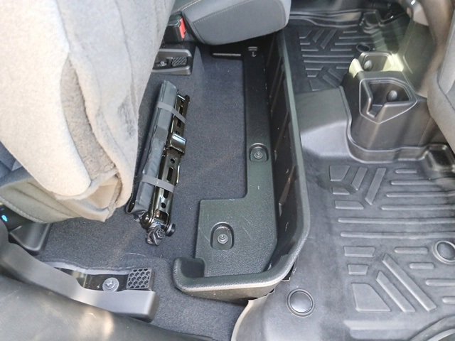 Used 2025 Jeep Gladiator Sport image 43